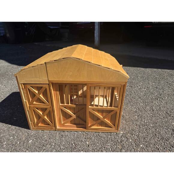Melissa & Doug fold and go Barn missing side door with animals - Picture 1 of 5